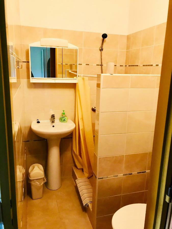 Restaurace Penzion Pod Sumarnikem Tvarozna Lhota Kültér fotó